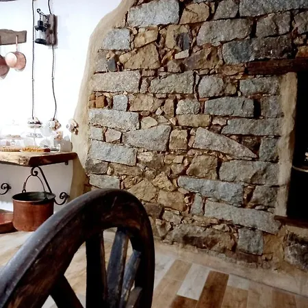 ベッド・アンド・ブレックファスト Santu Giuvanni 3*