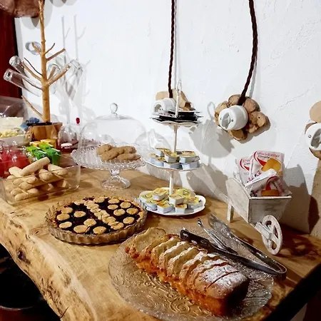 ベッド・アンド・ブレックファスト Santu Giuvanni 3*