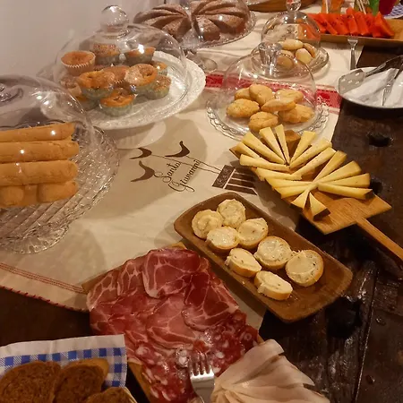 Santu Giuvanni فندق مبيت وإفطار 3*